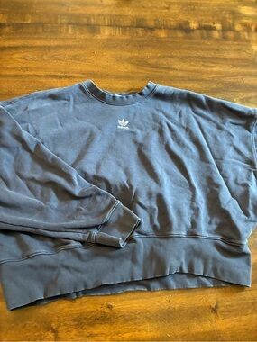 Adidas Sweatshirt Crewneck Women’s Medium Navy Blue Logo Embroidered